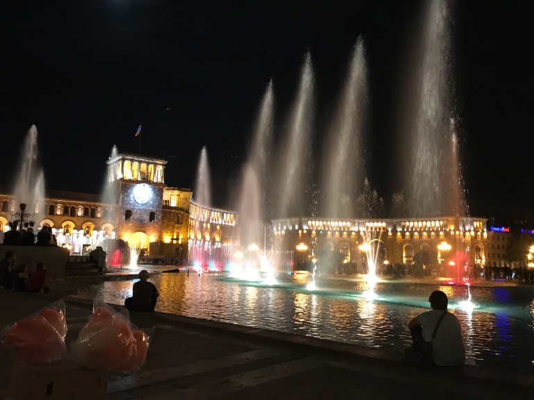 5964968D-6EA8-4435-AB54-9F7423051E5C