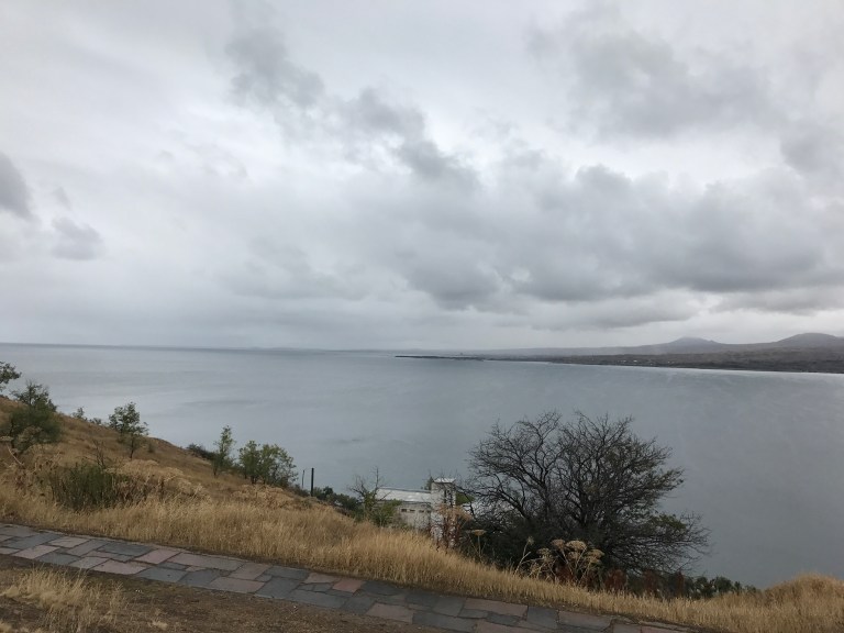 823C65F9-E818-44BE-9867-584EAE32800D