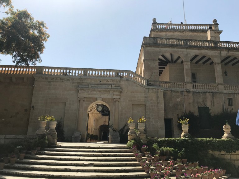 99B80F23-8200-45AD-88DC-B966854E3782