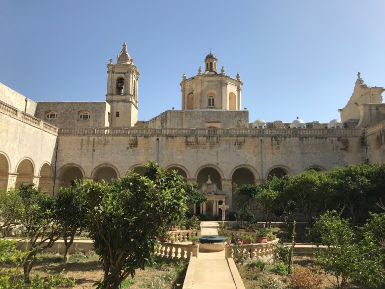 A622E0A8-69A1-4CED-99C4-D17E9ED0CA29