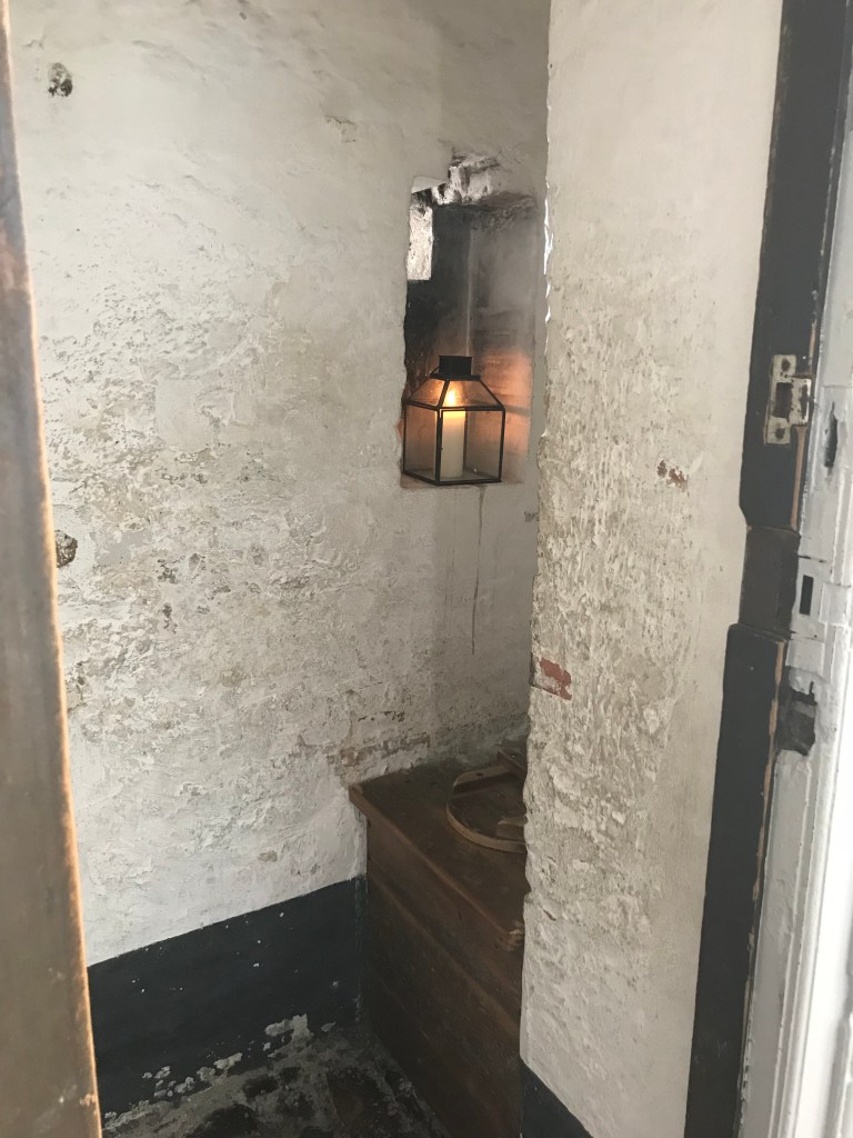 74DEBACE-A242-4A00-85EF-1FD1058A8B95